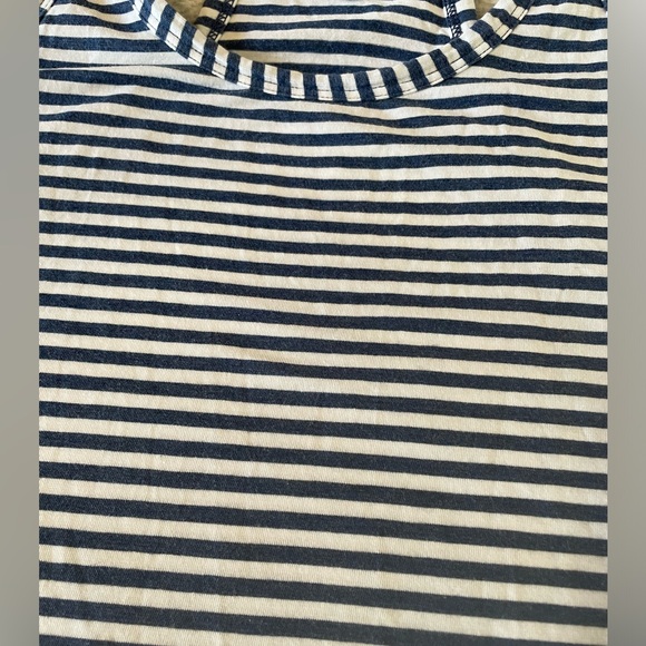 2 Lululemon Studio Racerbacks - Picture 16 of 16